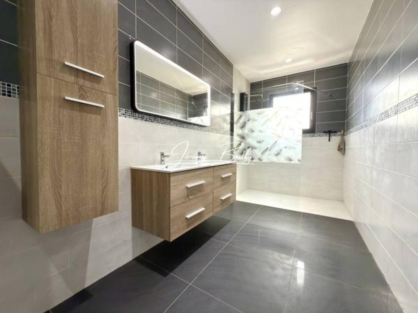 Maison à vendre 6 pièces de 175 m²