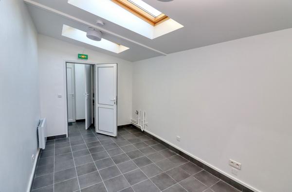 Location local commercial Conflans-Sainte-Honorine - 85 m² - 1 600 €/mois