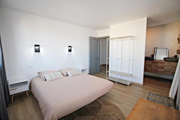 Maison rénovée, 4 chambres, piscine jardin CANET