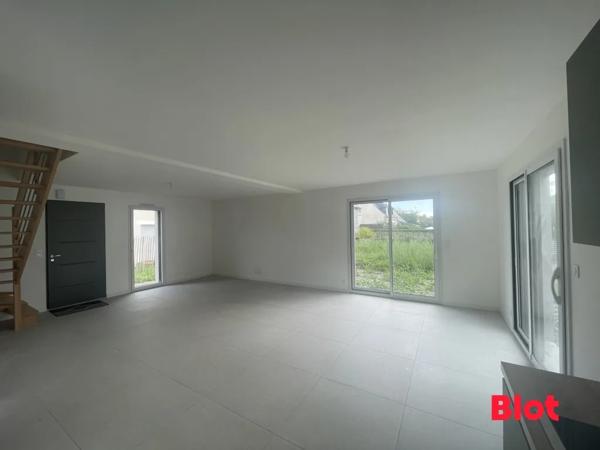 Maison 6 pièce(s)