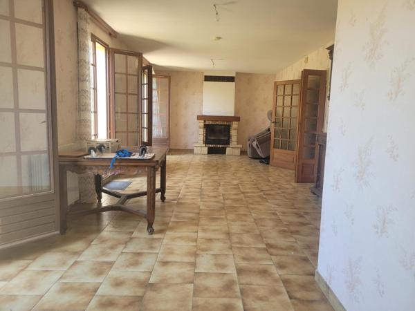 Saint Laurent d'Aigouze, Maison de 78 m2 3 pièces jardin et garage.