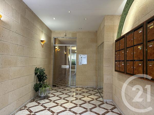 Appartement à vendre  5 pièces - 120 m2 ST QUENTIN - 02