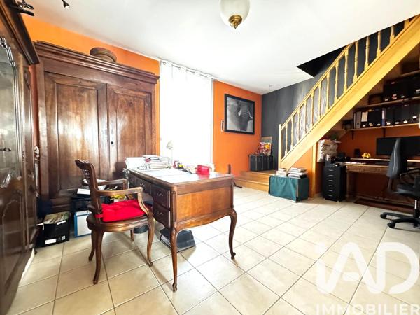 Maison à vendre 8 pièces 235 m² Firminy