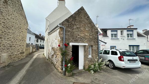 QUIBERON - Maison de pêcheur en pierre de 47 m² au sol à vendre à 500 mètres de Port-Haliguen