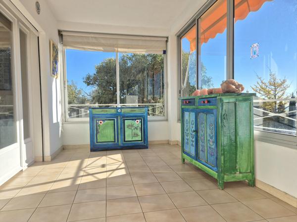 Appartement 4 pièces - 140 m² Bien prestige