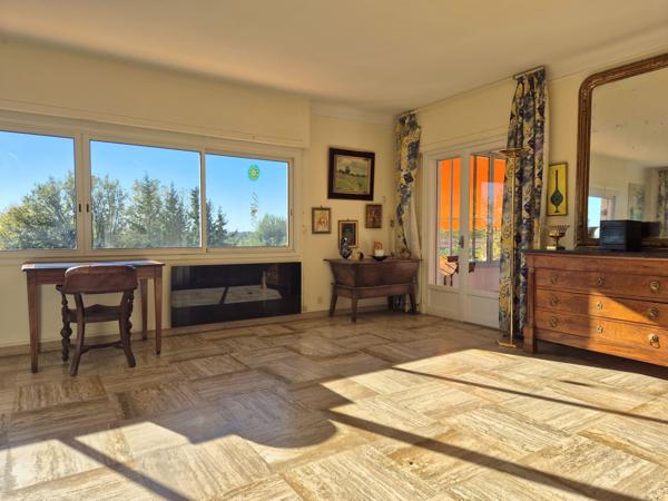 Appartement 4 pièces - 140 m² Bien prestige