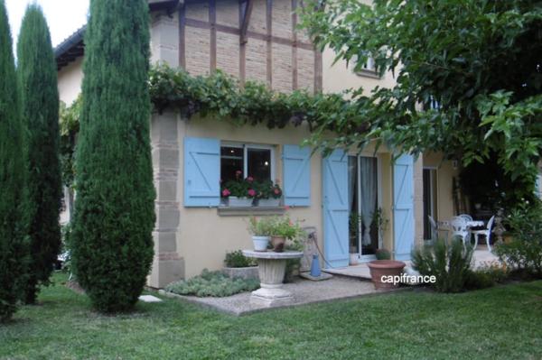 Dpt Landes (40), à vendre GEAUNE maison P6 de 185 m² - Terrain de 1 475,00 m²