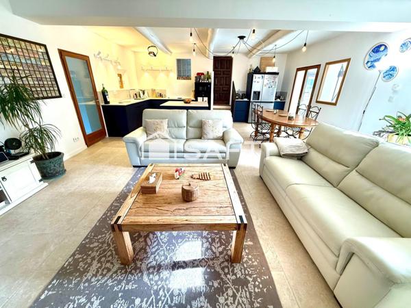 Jolie villa de 200m2 sur 1 hectare de terrain avec piscine