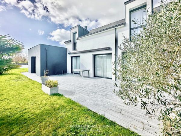 Maison contemporaine 4 chambres de 160 m² – Plescop