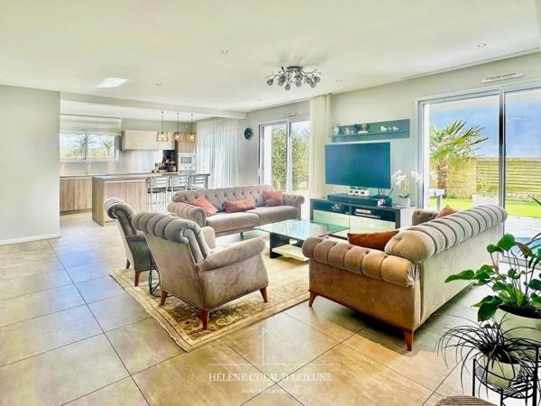 Maison contemporaine 4 chambres de 160 m² – Plescop