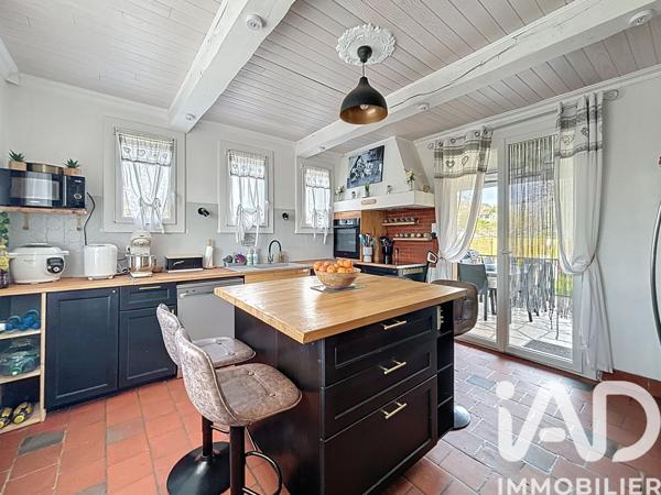 Maison à vendre 7 pièces 177 m² Cousance