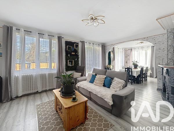 Maison à vendre 7 pièces 177 m² Cousance