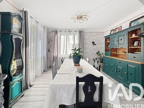 Maison à vendre 7 pièces 177 m² Cousance