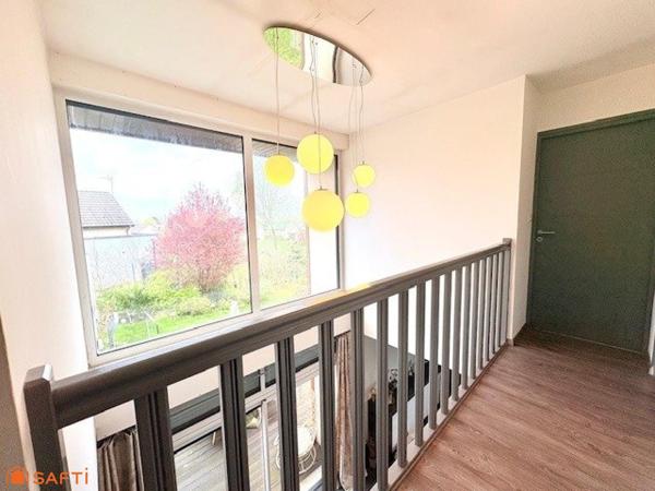 EN EXCLUSIVITÉ – Superbe pavillon individuel de 160 m² semi plain-pied à Saint-Amand-les-Eaux avec garage