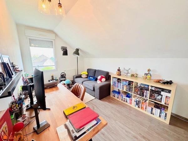 EN EXCLUSIVITÉ – Superbe pavillon individuel de 160 m² semi plain-pied à Saint-Amand-les-Eaux avec garage