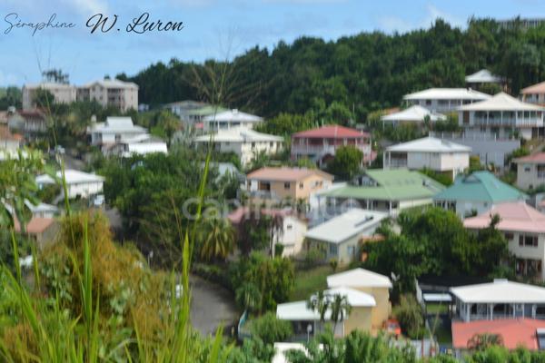 Dépt 972 Terrain à bâtir - 1984,00 m² LA TRINITE - 230 000 €