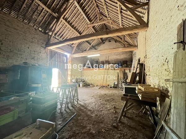 Maison à Beaumont-sur-Sarthe, 72170 - 4 pièces 94m²