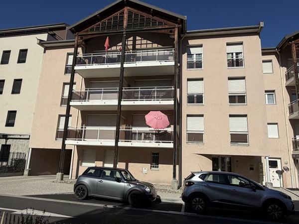 Appartement F2 - MONTROND LES BAINS