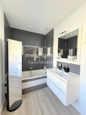 Maison à Cholet, 49300 - 5 pièces 94m²