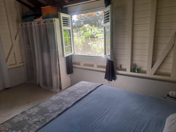 VILLA DE F4 145m², VUE PANORAMIQUE SUR LA BAIE DE FORT-DE-FRANCE