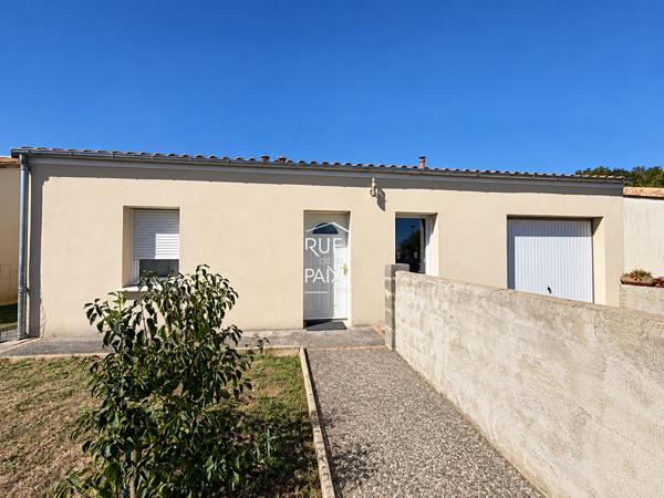 79260 LA CRECHE Pavillon de plain pied - 73 m2 - 2 chambres