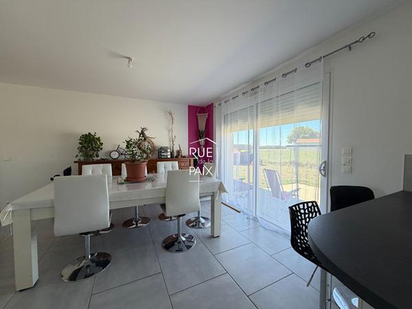 79260 LA CRECHE Pavillon de plain pied - 73 m2 - 2 chambres