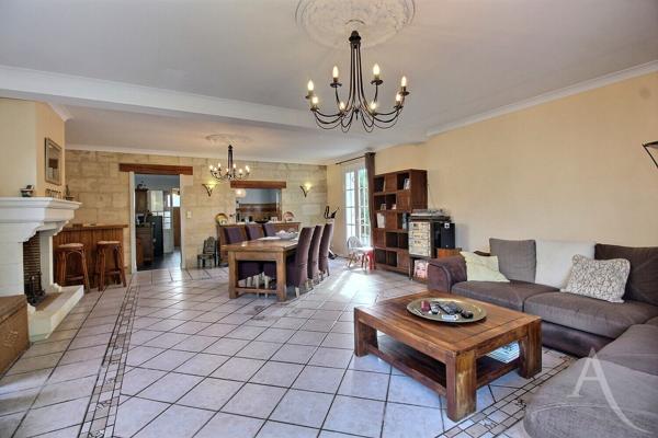 Maison Cadaujac 150 m2 avec piscine et garage