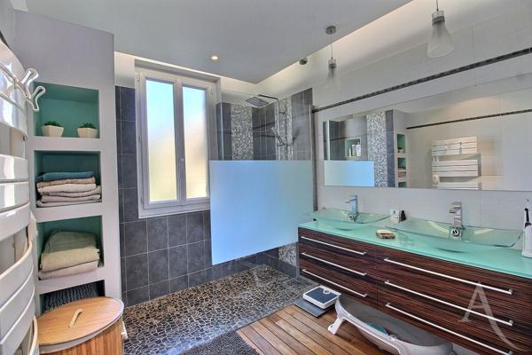 Maison Cadaujac 150 m2 avec piscine et garage