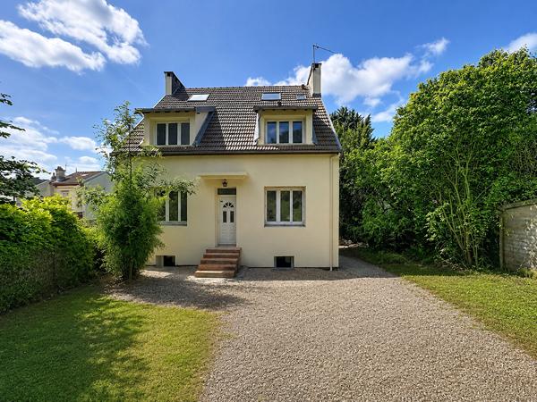 Immeuble 12 pièces 250 m2