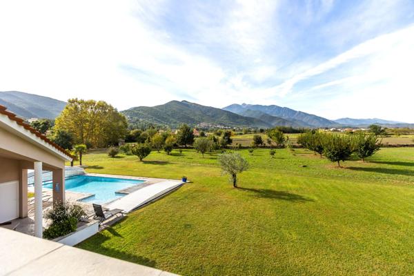 Vente Maison de luxe Vinça 6 Pièces 275 m²