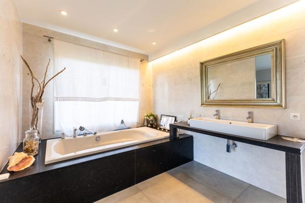 Vente Maison de luxe Vinça 6 Pièces 275 m²