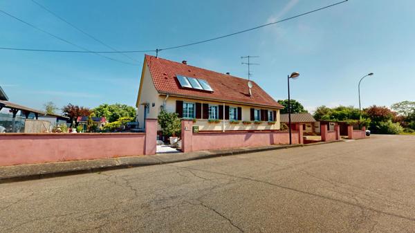 Rare à Cernay – Maison avec 13 ares  et nombreuses dépendances