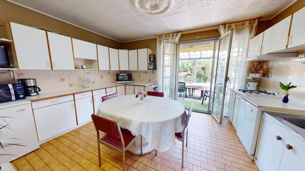 Rare à Cernay – Maison avec 13 ares  et nombreuses dépendances