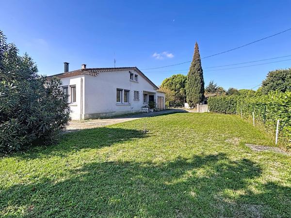 Superbe Maison  de 115 m² avec garage et parc arboré – Proche centre-ville