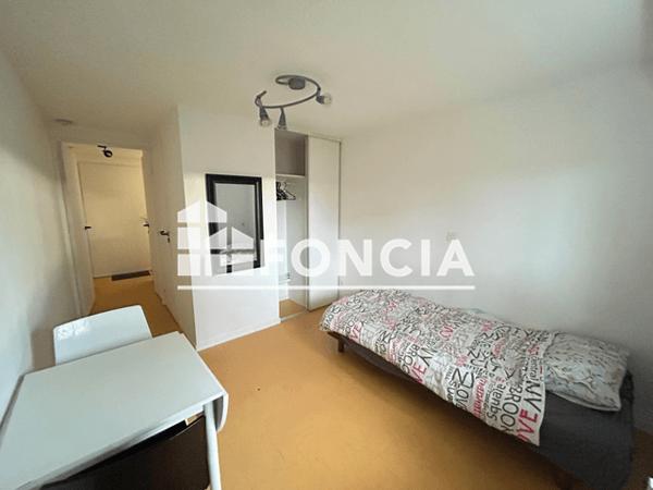 Location Studio meublé 17.82 m² - 33 RUE AMEDEE MENARD Nantes 44300