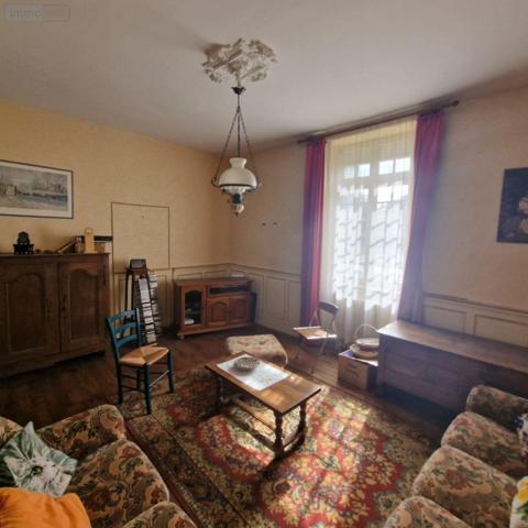 Maison de maître à vendre à Mayenne en Mayenne (53100), ref : 12725/739