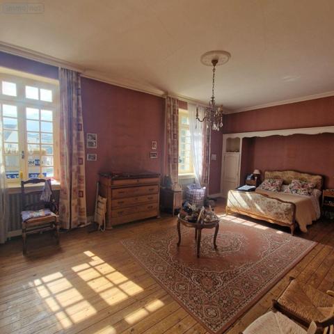 Maison de maître à vendre à Mayenne en Mayenne (53100), ref : 12725/739