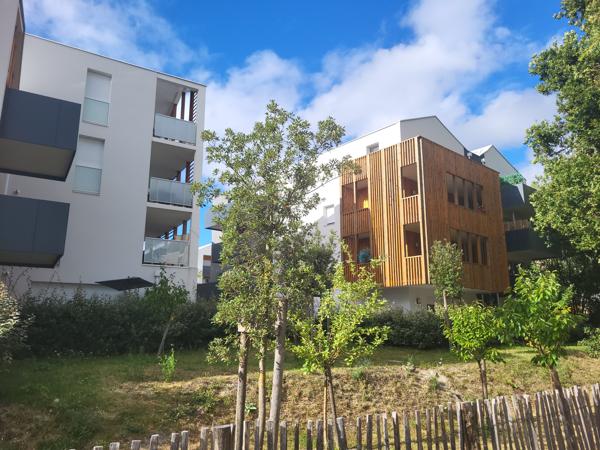 Magnifique T4 dans résidence récente Mérignac Pichey