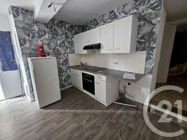 Immeuble à vendre  160 m2 SAUVETERRE DE BEARN - 64