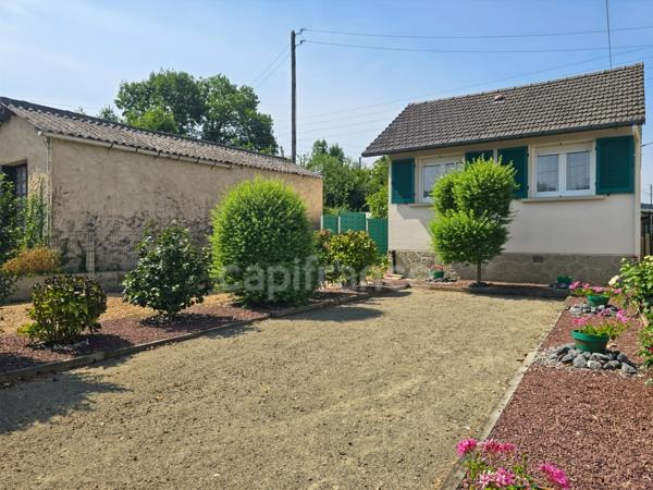 Neuville-sur-Sarthe - Terrain de loisirs de 425 m² en bord de Sarthe. Posez vos valises et profitez !