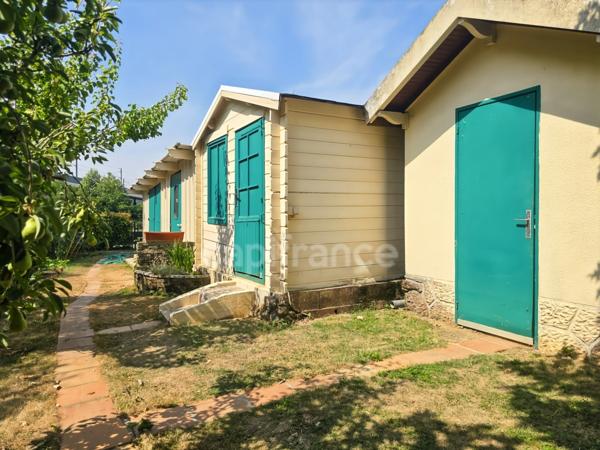 Neuville-sur-Sarthe - Terrain de loisirs de 425 m² en bord de Sarthe. Posez vos valises et profitez !