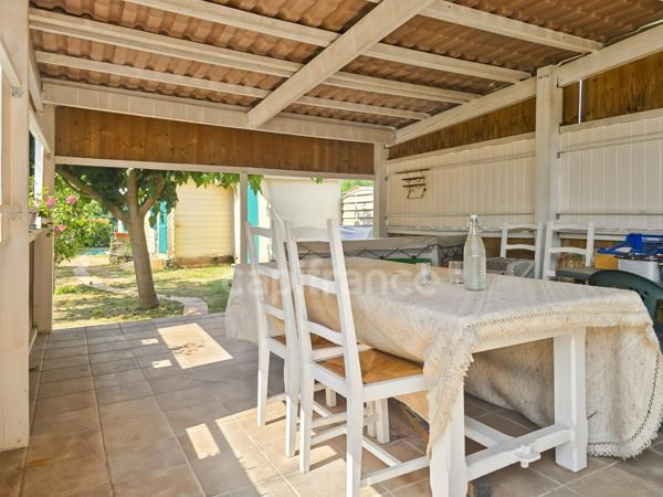 Neuville-sur-Sarthe - Terrain de loisirs de 425 m² en bord de Sarthe. Posez vos valises et profitez !