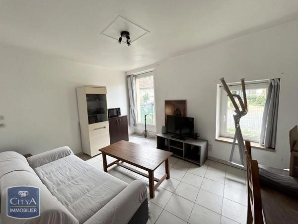 Maison à louer 3 pièces 36.37m² La Suze-sur-Sarthe (72210)