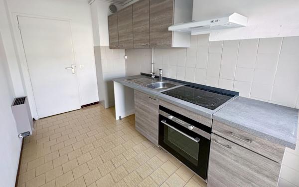 Appartement à louer    2 pièces •  Vallauris