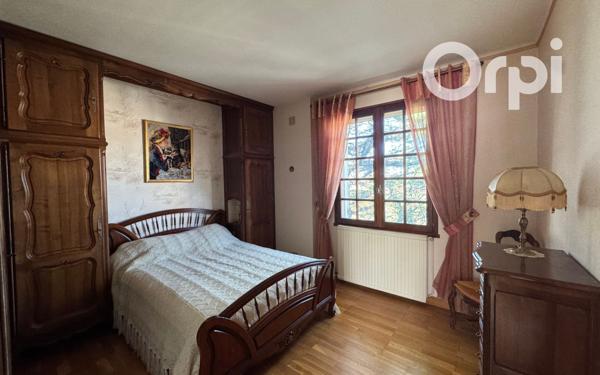 Maison à vendre    4 pièces •  Arles