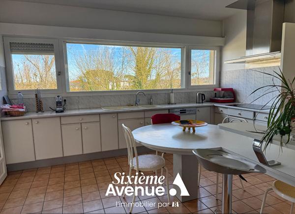 Maison 7 pièces 308.18 m2