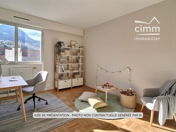 A VENDRE SALLANCHES CENTRE-VILLE (74700) APPARTEMENT 4 PIECES ET PLACE DE PARKING COUVERTE