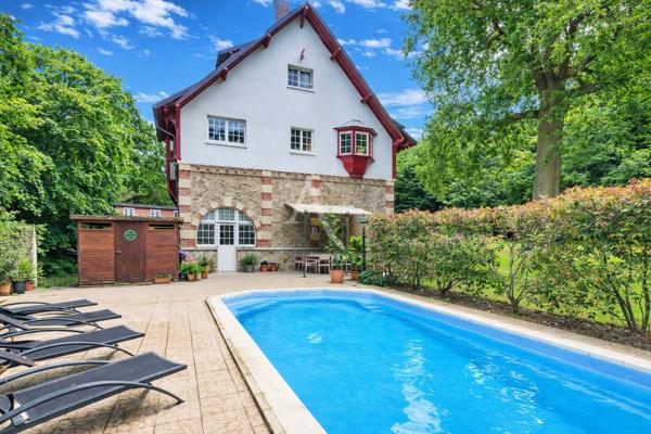 Domaine historique avec dépendance Lagny sur marne 11 pièces 424 m2