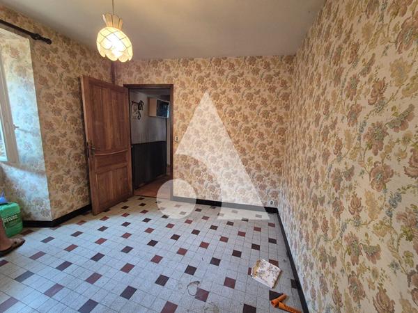 Maison 8 pièces 532.7 m2