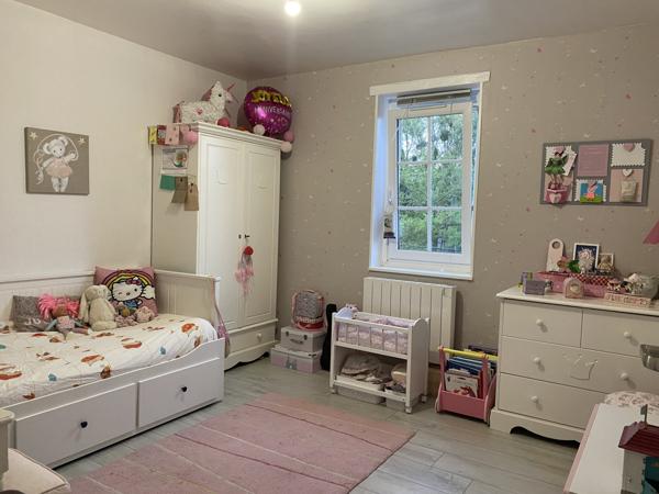 Crépy-en-Valois (60800) BELLE MAISON DE 175 M² A 7 MN DE CREPY EN VALOIS 35 MN ROISSY CDG